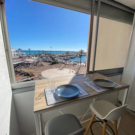 Le Vista Mare - Vue Port Avec Place De Parking